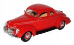 MAISTO Ford Deluxe 1939 1/18 31180 Red - obrazek 2