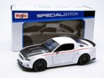 MAISTO Ford Mustang Street Racer 2014 1/24 31506 WT - obrazek 4