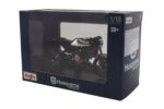MAISTO Motocykl Husqvarna Vitpilen 701 2018 39346 1/18 - obrazek 2