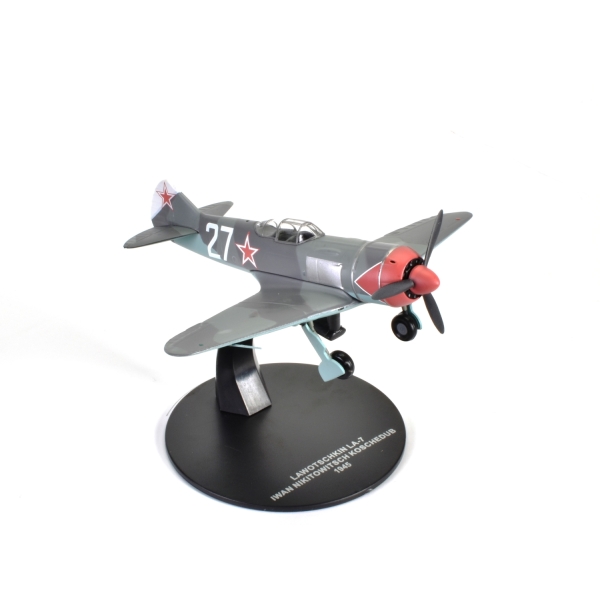 ATLAS Samolot wojskowy Lawotschkin La-7 1:72 ADFWW011A