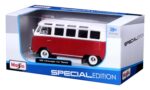 MAISTO Volkswagen Transporter T1 SAMBA 1/25 31956 RD - obrazek 2