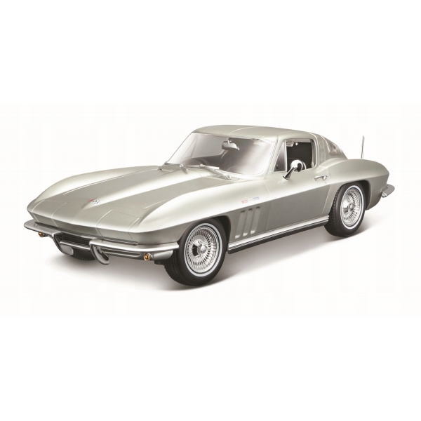 MAISTO Chevrolet Corvette 1965 1/18 31640 GY